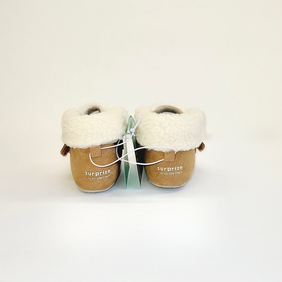 Surprise by Stride Rite Faux Fur Infant Booties - 12-18 Months - Picture 3 of 7